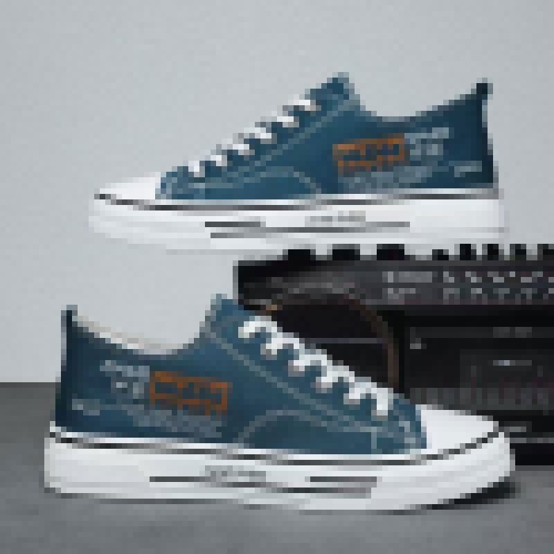 Unisex Casual Sneakers Shoes - Image 1