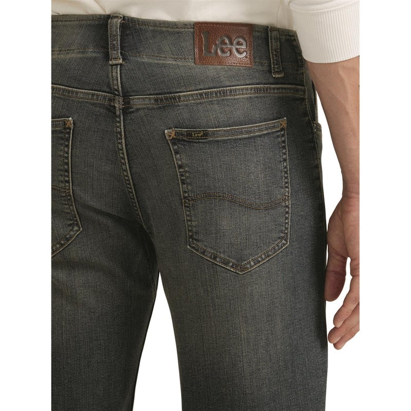 Lee Men's Extreme Motion Straight Taper Jean Maverick 32W x 34L - Image 4
