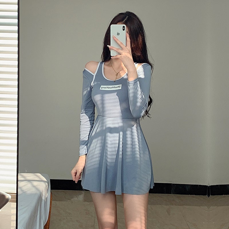 Korean Sexy One-Piece Swimsuit for Women, College Style, New Long-Sleeved Sunscreen, Small Breast Push-Up, Super Fairy Hot Spring Swimsuit - Image 3