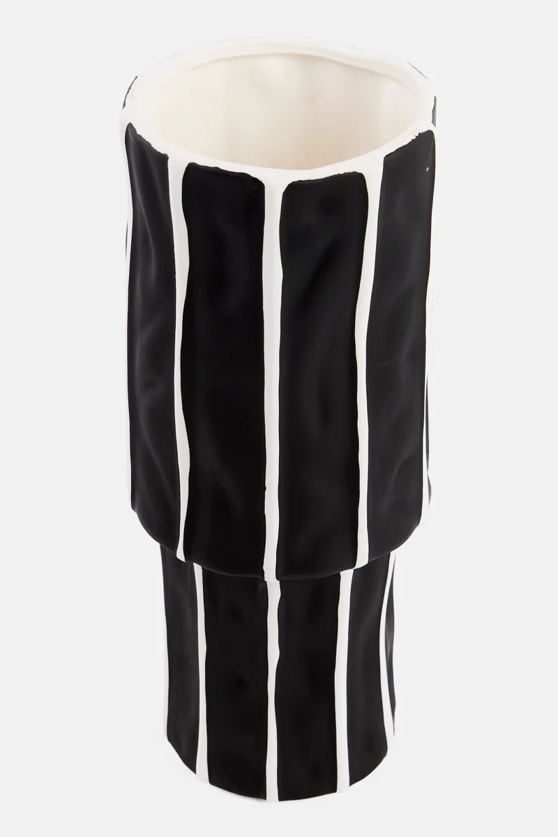 موي موتشو Ceramic Vase, Black