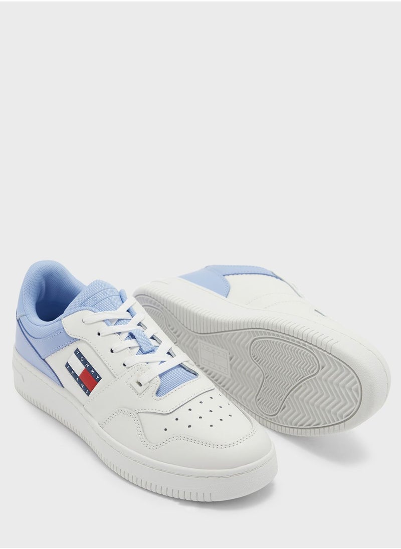 TOMMY JEANS - Retro Basket Low Top Sneakers - Image 1