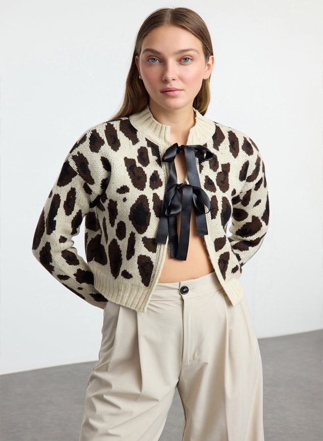 trendyol Stone Leopard Print Crop Soft Textured Knitwear Cardigan - Image 1