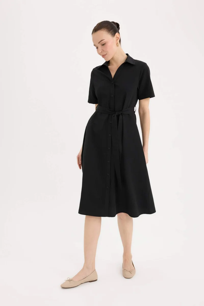 ديفاكتو A Cut Shirt Collar Poplin Short Sleeve Midi Dress