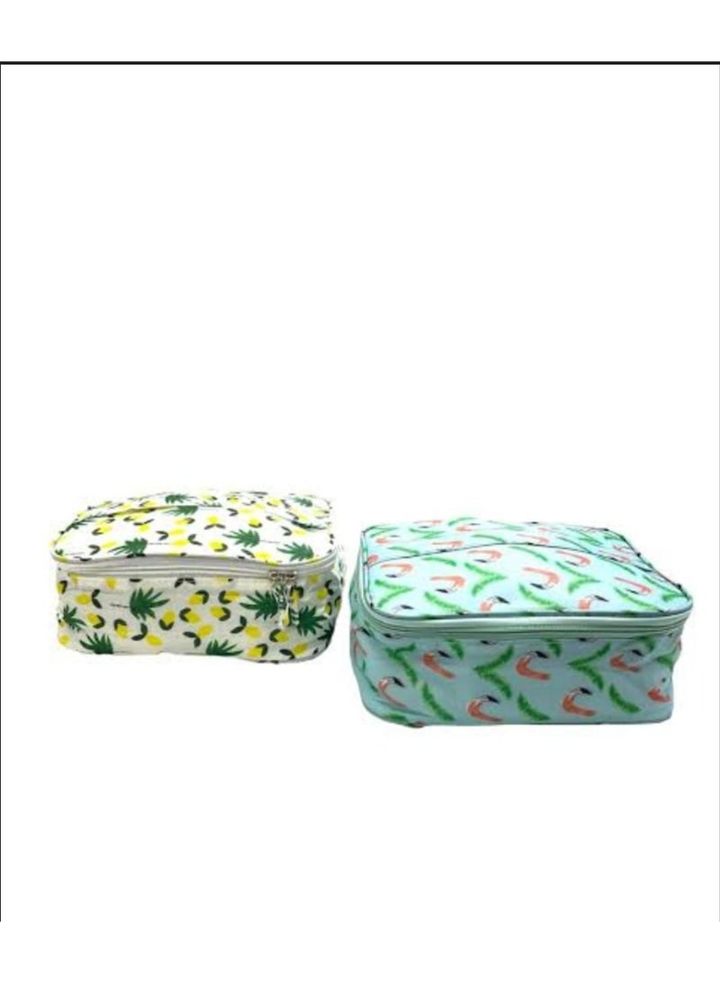 Discover elegance and practicality with this distinctive makeup or toiletries bag. - Image 3