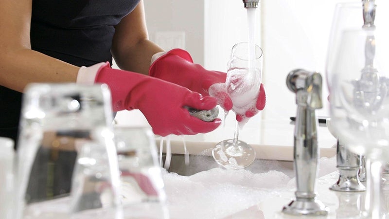 Casabella Premium Waterblock Reusable Household Cleaning Gloves, Medium - Image 3