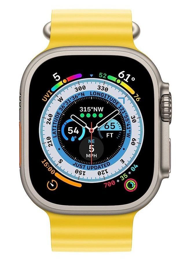 ساعة ذكية Ultra Watch Pro Series S8 بشاشة تعمل باللمس بالكامل ووظائف بلوتوث لإجراء المكالمات مع تطبيقات ECG و Blood Oxygen باللون أصفر.