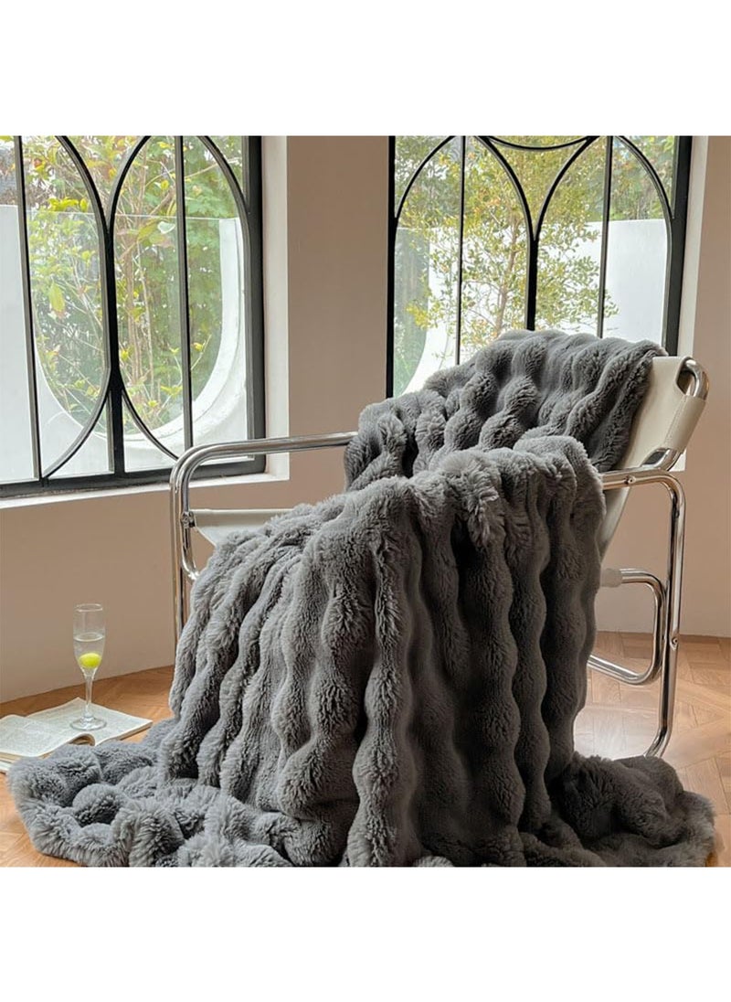GT-Wheel - Luxury Plush Throw Blanket Super Soft Cozy Fuzzy Blanket Faux Rabbit Fur Blanket Lightweight Blanket - Image 1