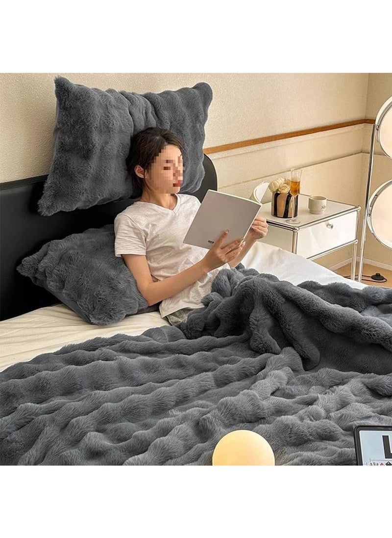 GT-Wheel - Luxury Plush Throw Blanket Super Soft Cozy Fuzzy Blanket Faux Rabbit Fur Blanket Lightweight Blanket - Image 1