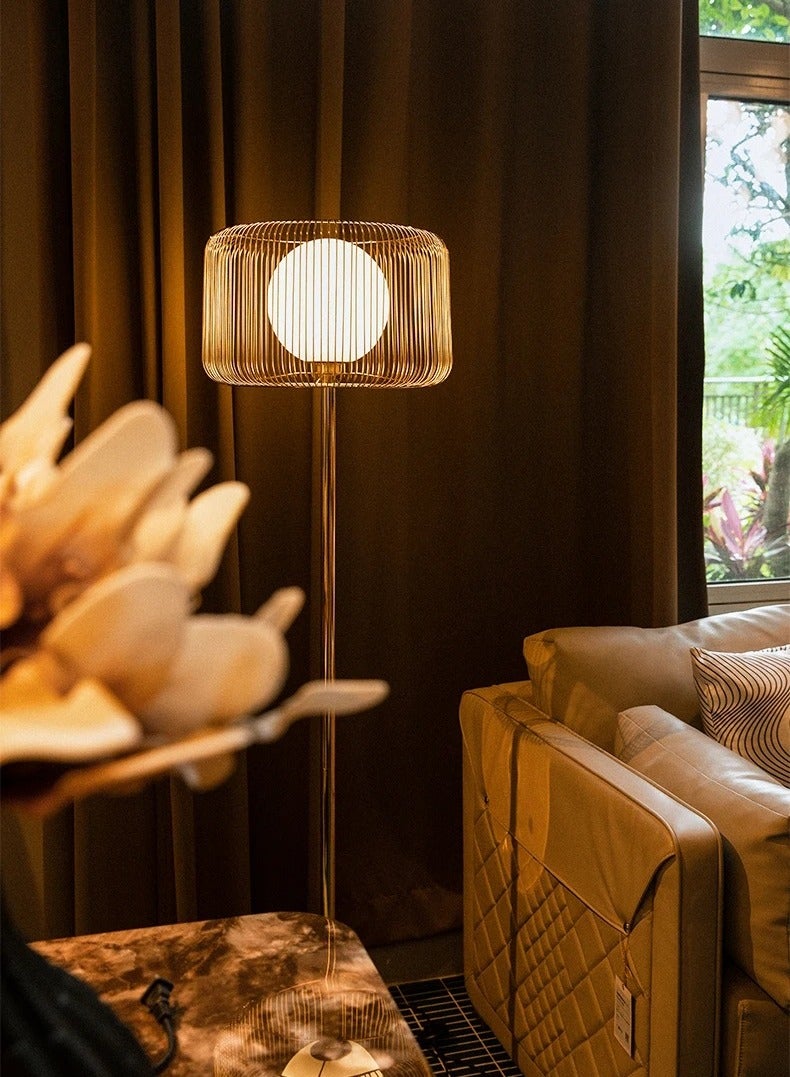 تريزور مصباح صالون فاخر LED مصنوع من المعدن المطلي مع قفص من الخيزران المعدني لتزيين غرفة النوم وغرفة المعيشة  - Image 3