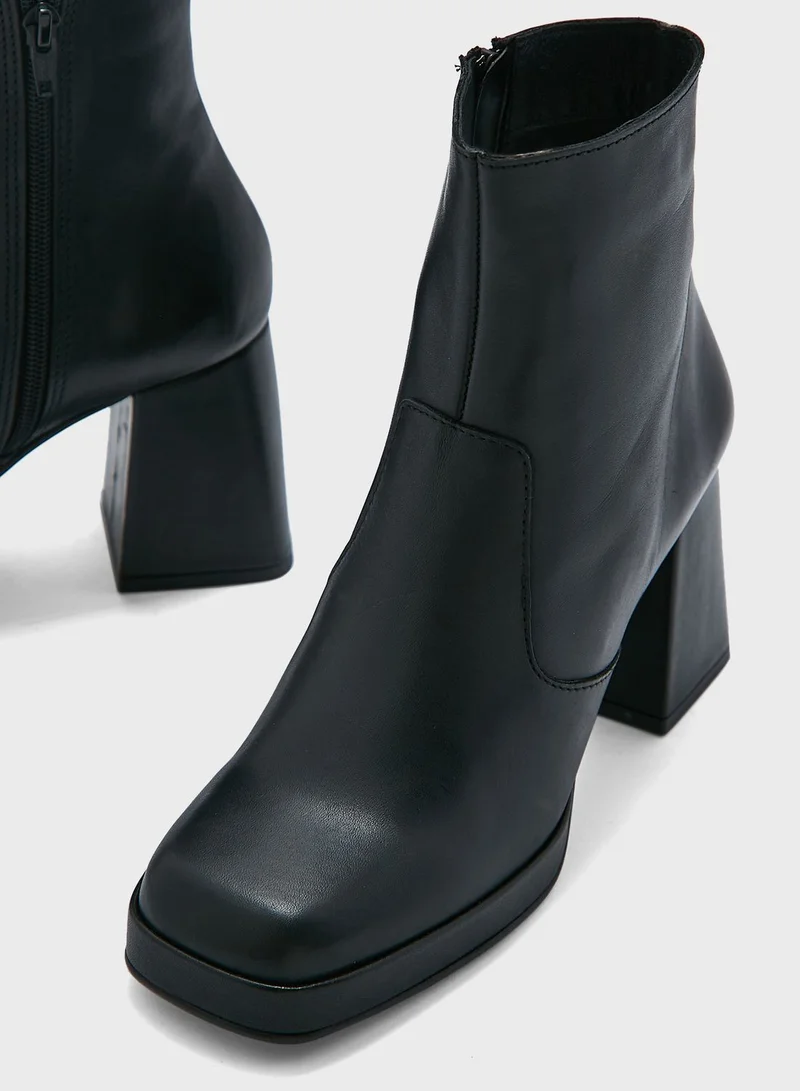 VERO MODA Squared High Heel Ankle Boot