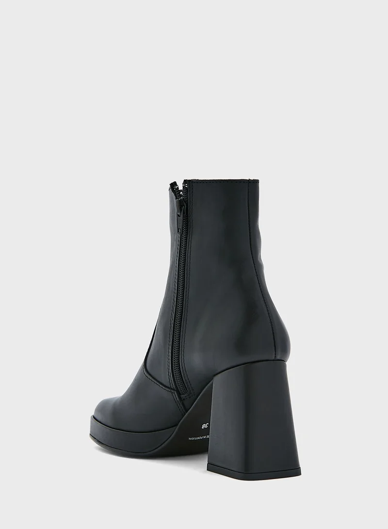 VERO MODA Squared High Heel Ankle Boot