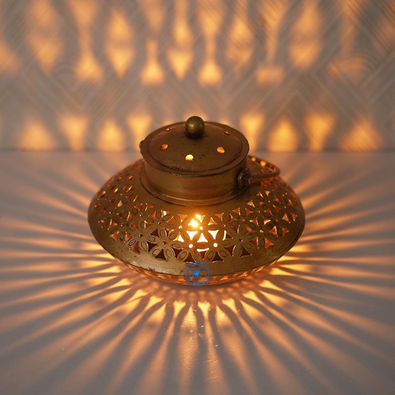 Craftasia Metal Tealight Candle Holder Mini DegchiDhuni Tea Light Candle Stand Holders Home Decoration Items for HomeOffice - Image 2