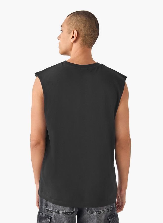 SP Characters Graphic Print Sleeveless Vest - Image 3