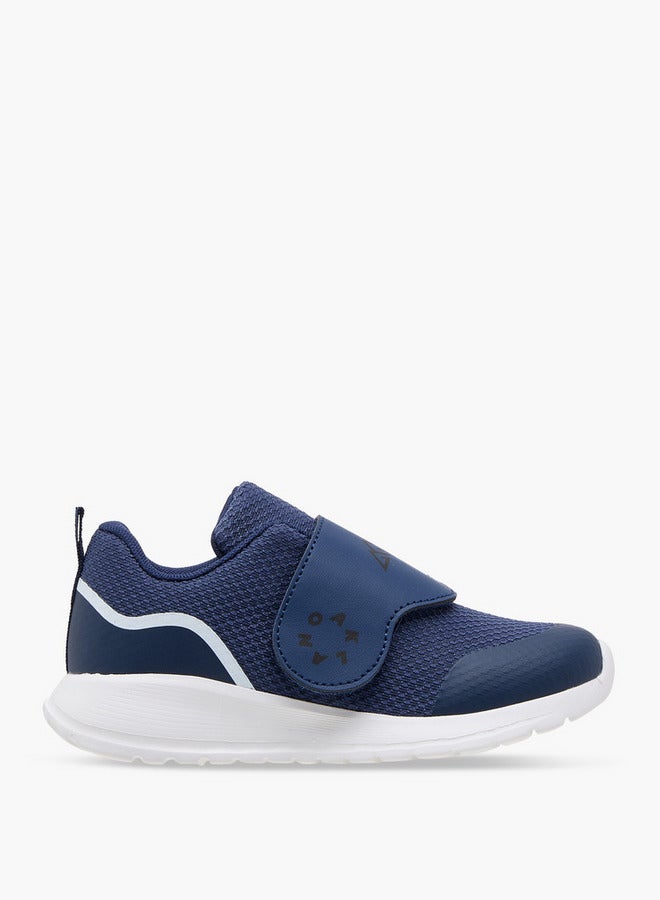 Oaklan by Shoexpress Boys Logo Detail Sports Shoes with Hook and Loop Closure  - Image 3