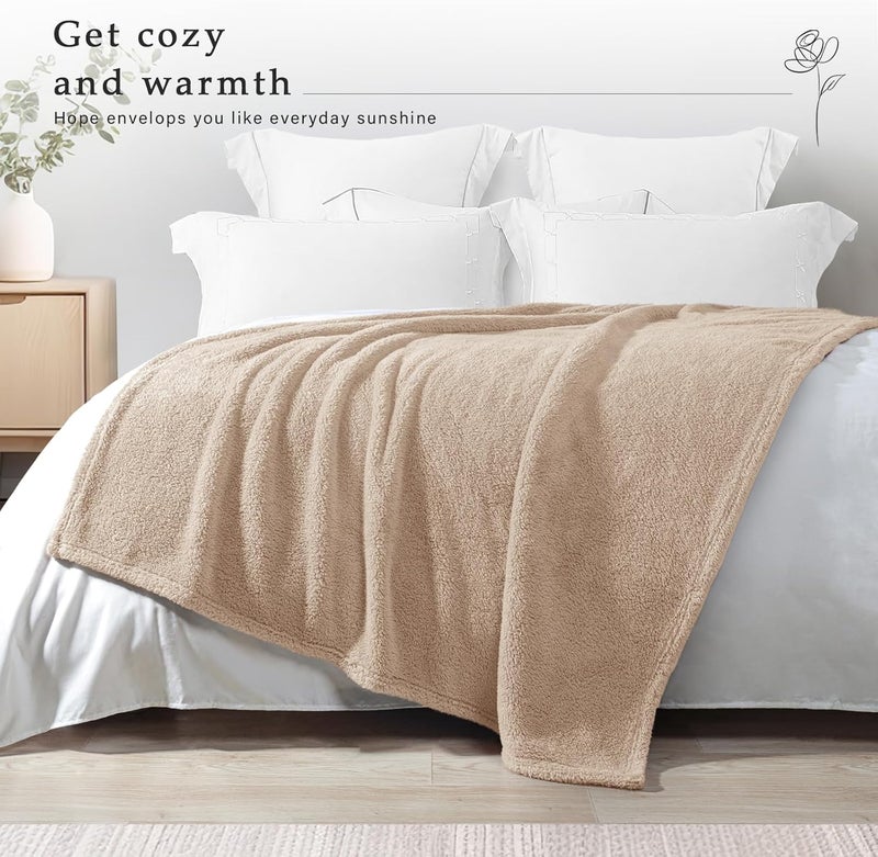 Exclusivo Mezcla Soft Fleece Throw Blanket - Super Soft Velvet Plush Bed Blanket, Cozy and Warm for All Seasons, 50x60 Inches, Camel - Image 2