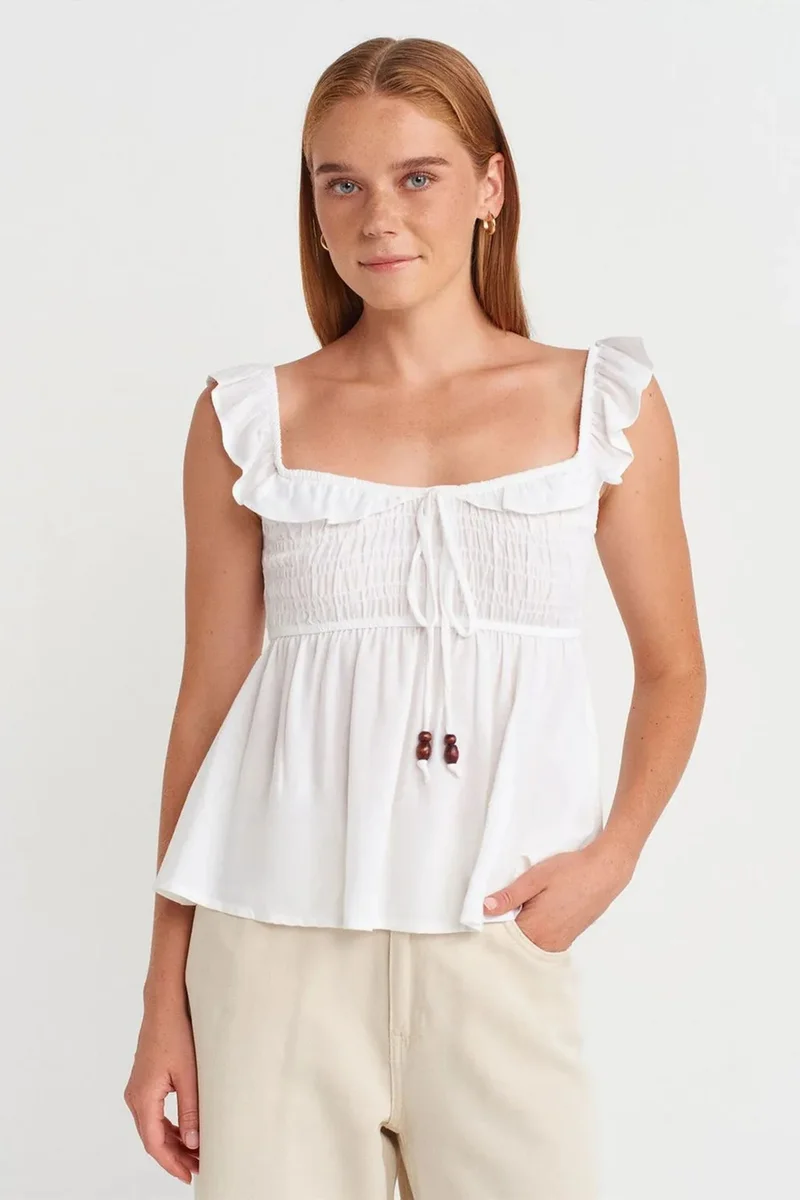 ديلفين DILVIN Sleeveless Square-neck Blouse With Tie Front
