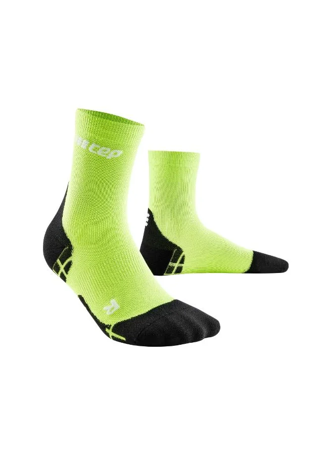 CEP CEP - Ultralight Compression Socks Mid Cut Flash Green/Black Men