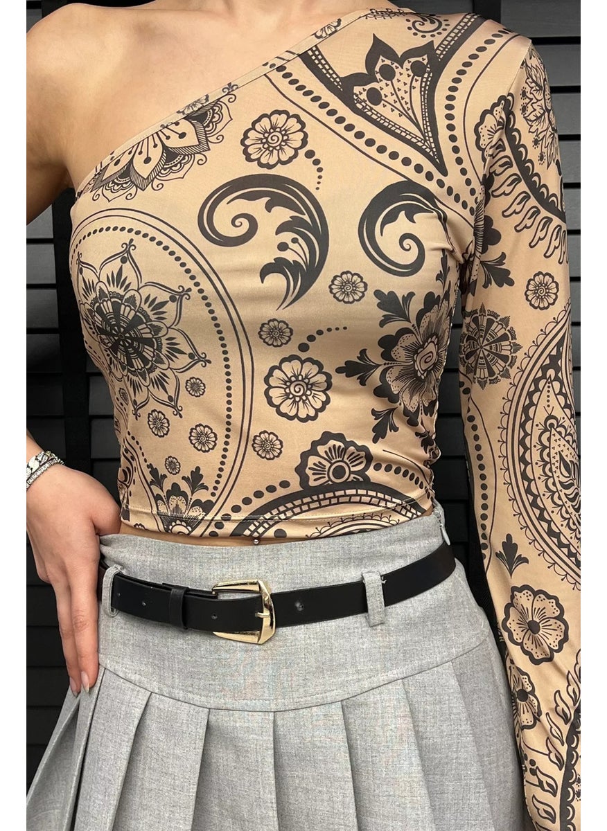 Gülseli Women's Croptop Blouse with Rose Pattern and Single Sleeve Detail  - Image 2
