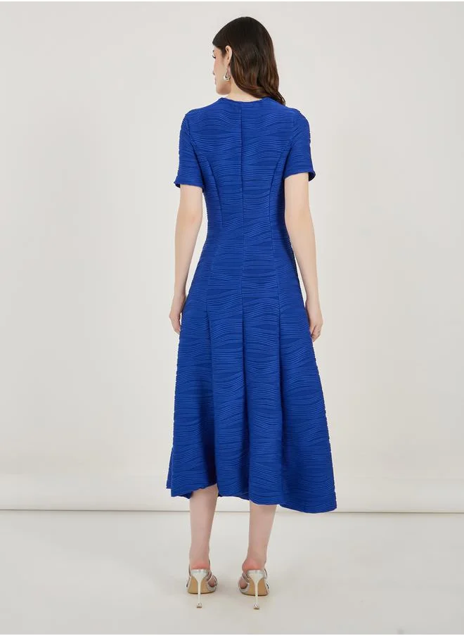 ستايلي Textured A-Line Midi Dress with Box Pleat