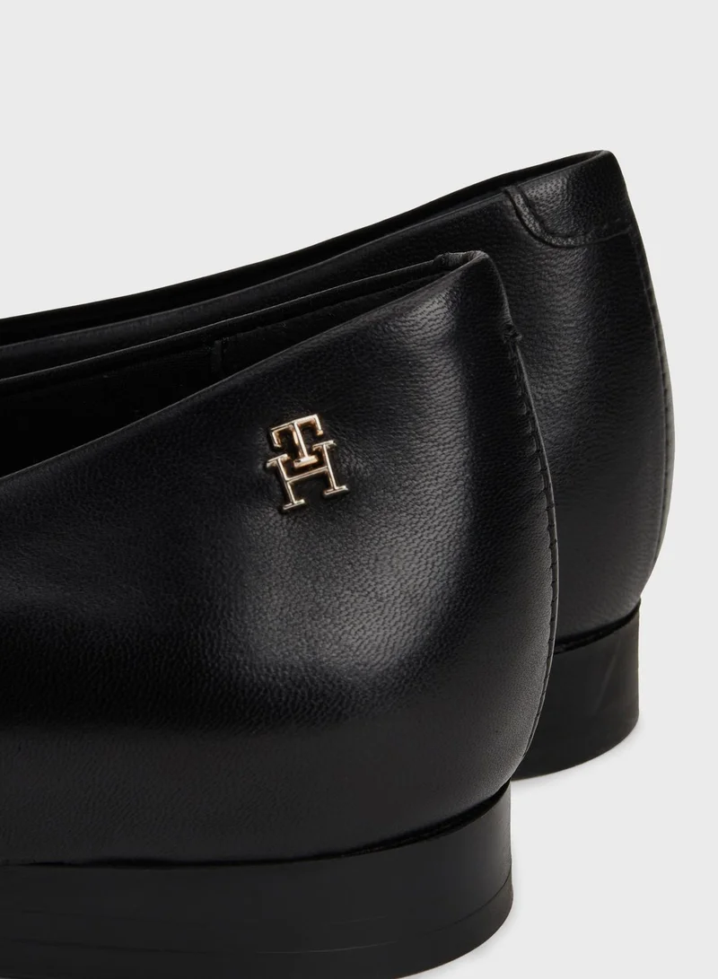TOMMY HILFIGER Pointed Toe Flat Ballerinas