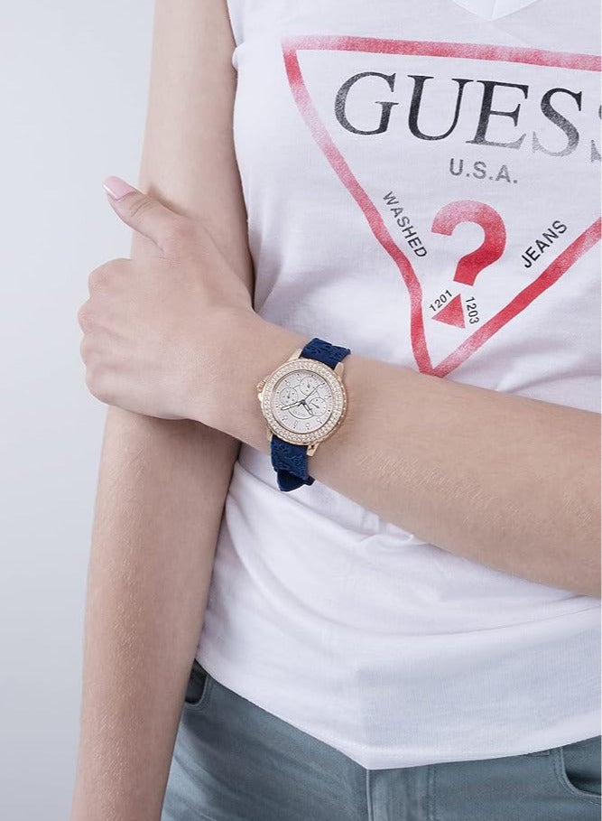 GUESS ساعة جيس النسائية بسوار سيليكون أزرق - GW0411L2 - Image 5