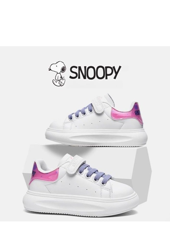 Snoopy Children's Soft Soled Breathable Sports Board Shoes - Image 1