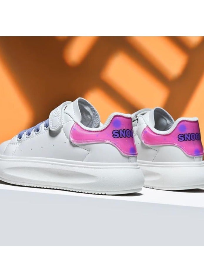 Snoopy Children's Soft Soled Breathable Sports Board Shoes - Image 2