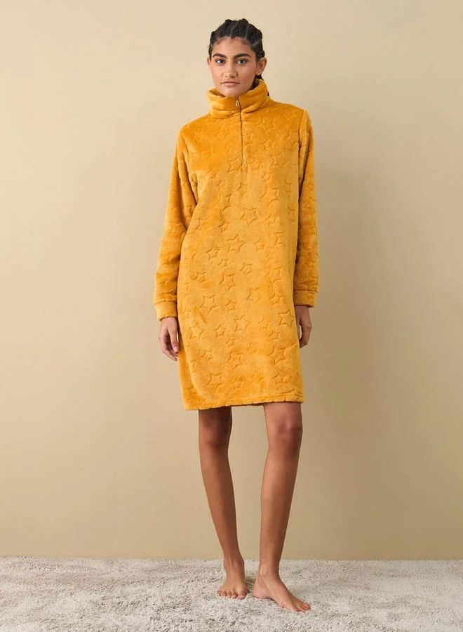 Splash FAV Textured Long Sleeves Sleepshirt with Half Zip Closure