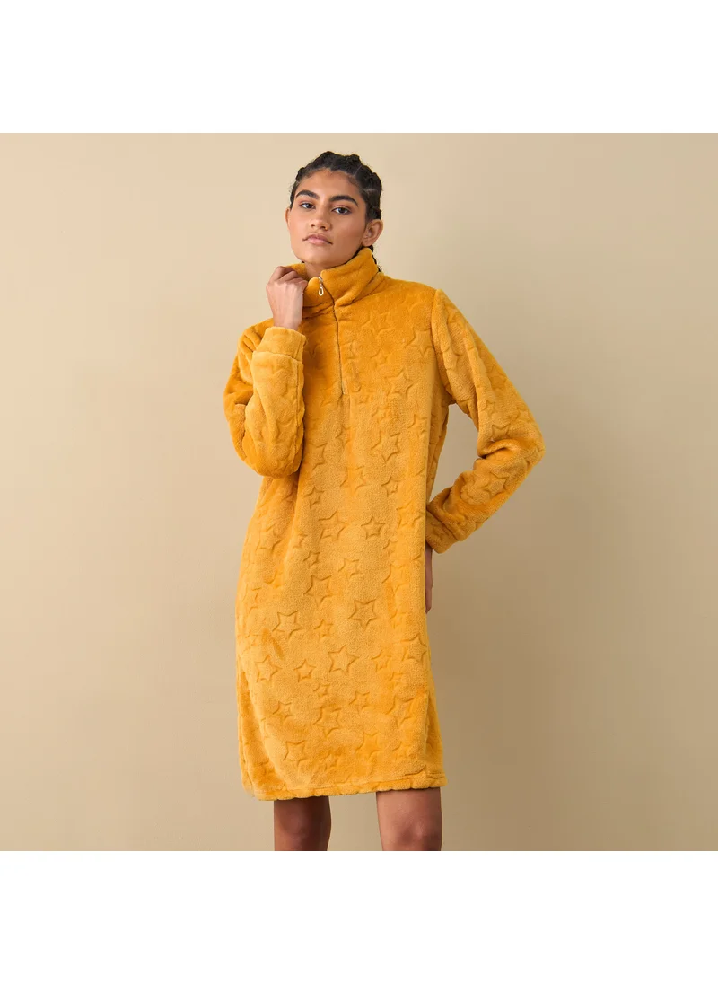FAV Textured Long Sleeves Sleepshirt with Half Zip Closure