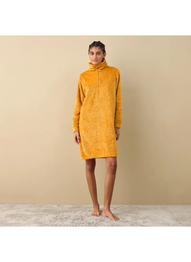 FAV Textured Long Sleeves Sleepshirt with Half Zip Closure