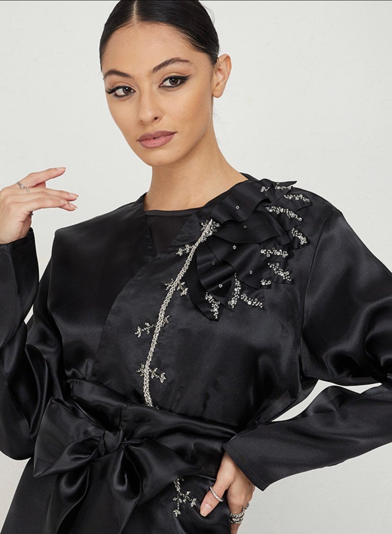 روزيت عباية عباءة من الأورغنزا السوداء بتصميم تطريز زهور بارز - Image 2