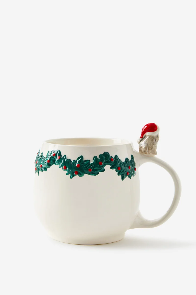 تايبو كوب بتصميم مبتكر لعيد الميلاد