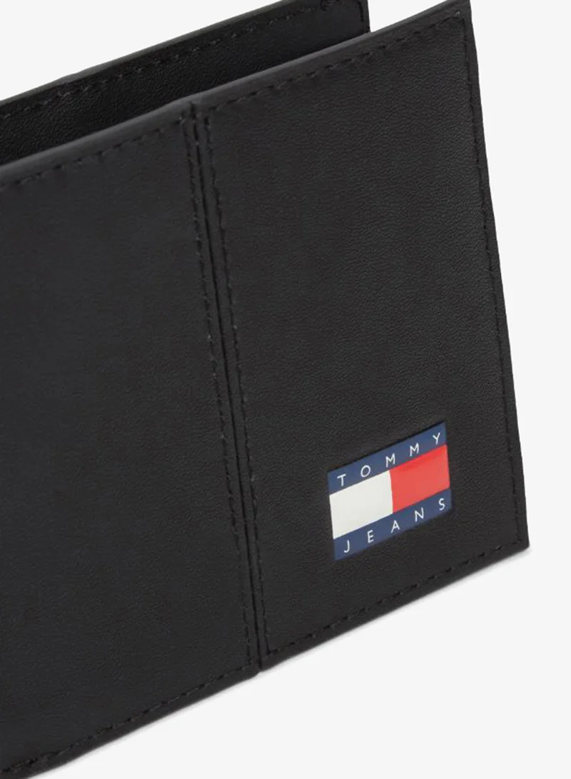 TOMMY JEANS Black Heritage Cc Wallet for Men | Best Price UAE
