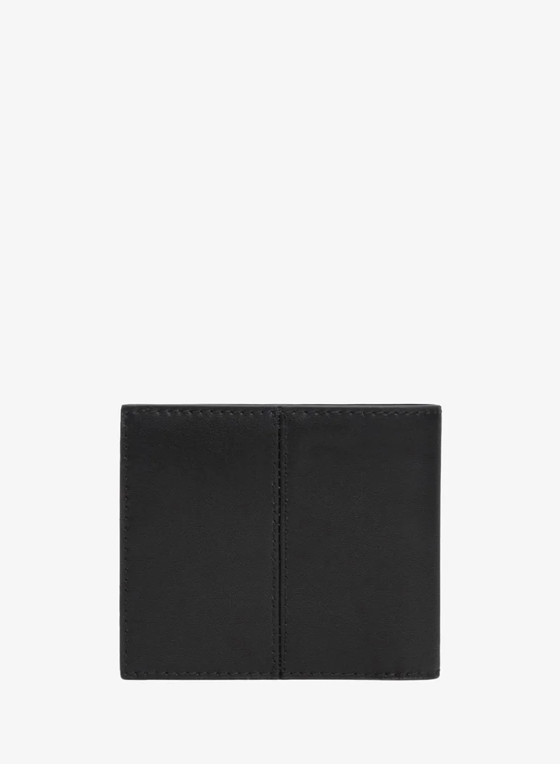 TOMMY JEANS Black Heritage Cc Wallet for Men | Best Price UAE