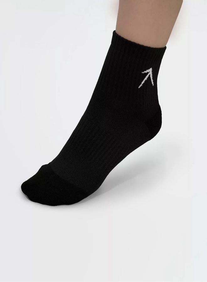 Wizard Pack of 3 - Black Short Crew Dry Touch Socks - Image 4