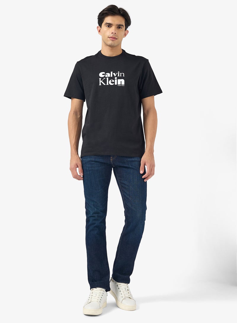 كالفن كلاين تيشيرت قصير بأكمام برسومات شعار - Image 4