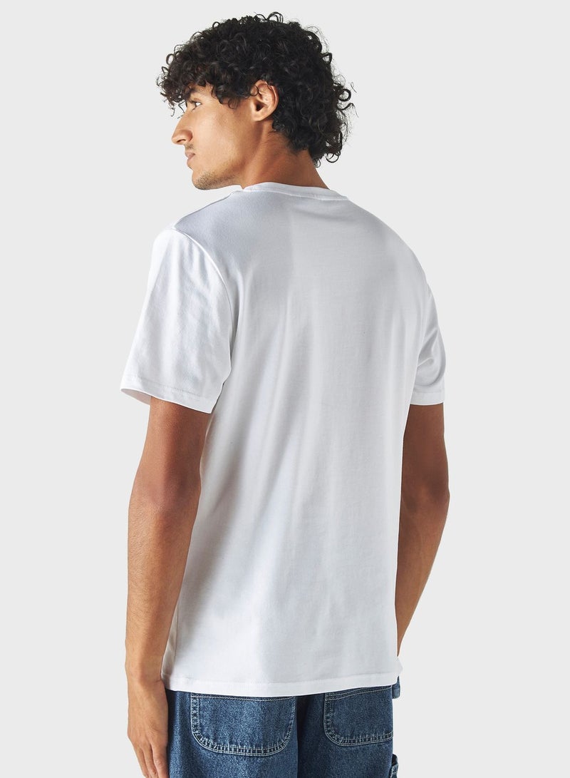 One Piece Print Crew Neck T-Shirt