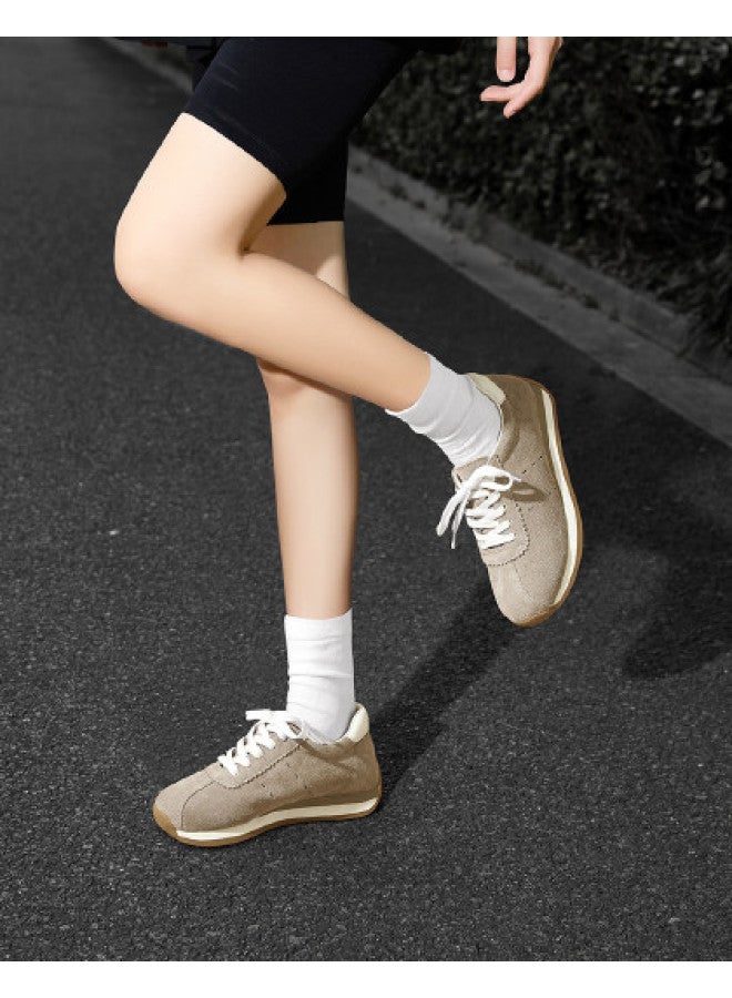 YEARCON أحذية نسائية كاجوال جديدة لربيع وخريف، بسيطة ومريحة للأنشطة الخارجية، أحذية رياضية للاسترخاء - Image 1