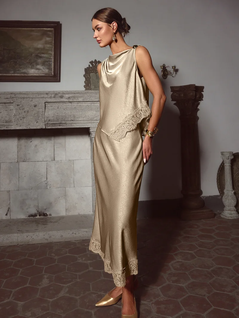 Simplee Round Neck Sleeveless Flowy Maxi Dress, Slim Minimal, Luxury Elegant Long Dress