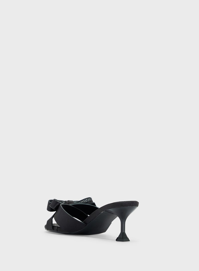 Ginger Low Heeled Sandal With Bow  - Image 3
