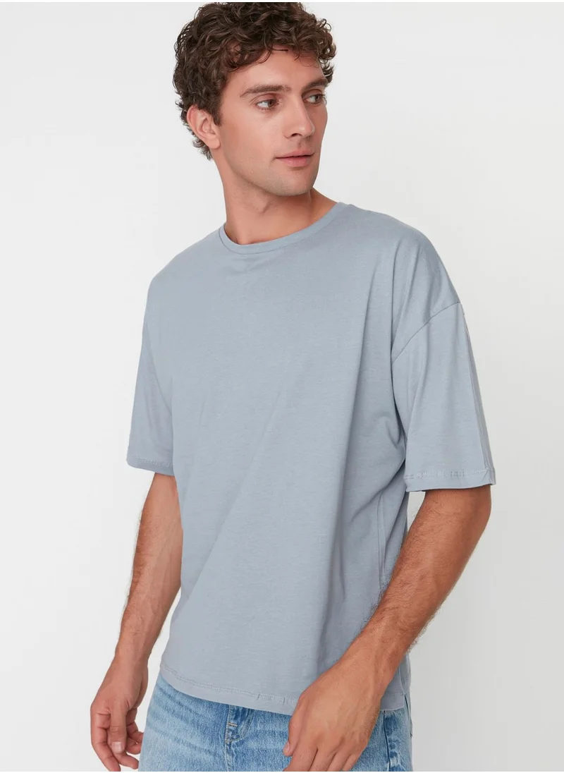 trendyol Essential Crew Neck T-Shirt