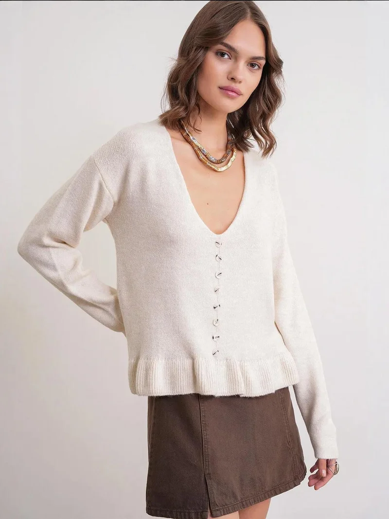 MixRay Mixray Lightweight V-Neck Knit Top with Button Detail