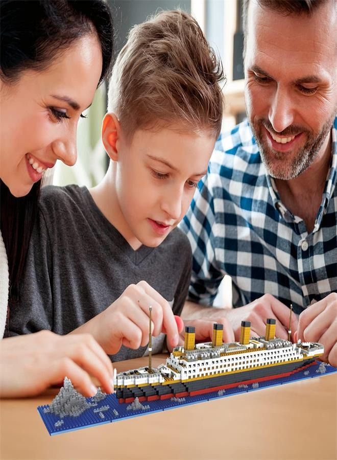 Titanic Model Mini Building Blocks Set, 3D Puzzle DIY Toy, Gift for Adults and Children (1878 Pieces) - Image 4