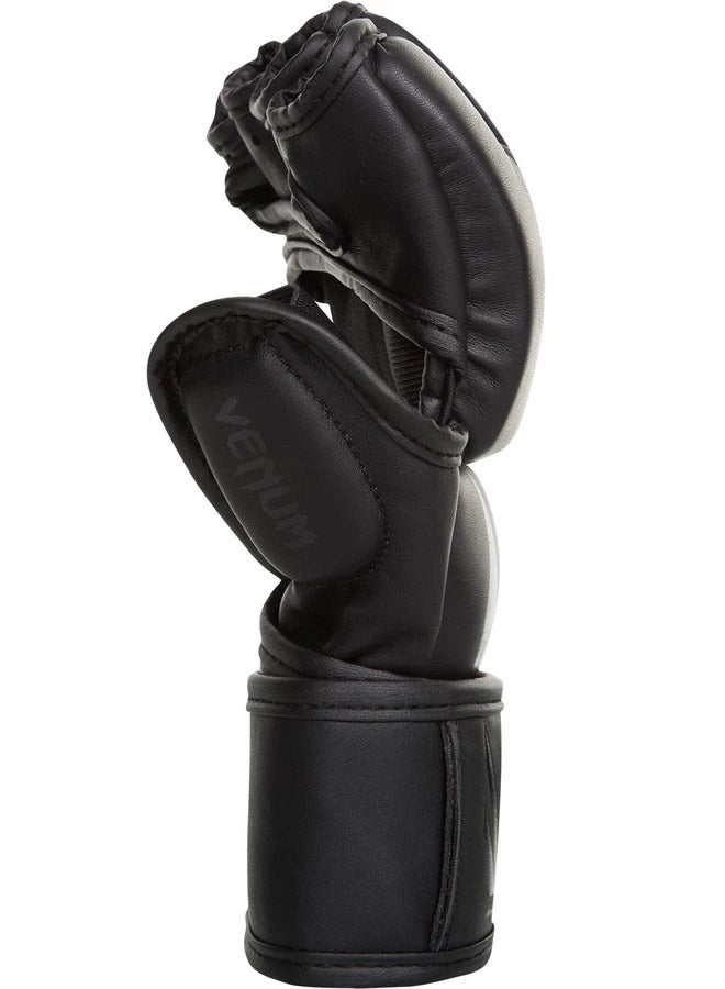 VENUM CHALLENGER MMA GLOVES BLACK - Image 3