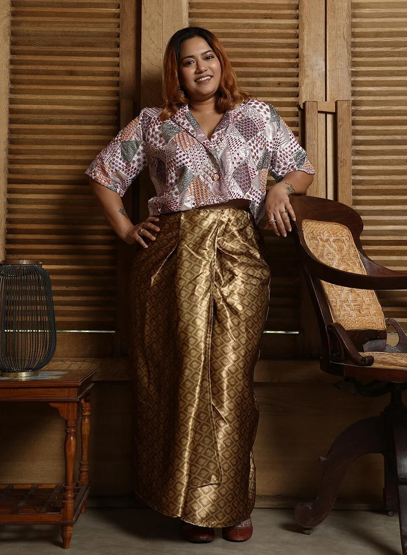 انستافاب بلس طقم نسائي بوهيمي هندسي أبيض بودرة