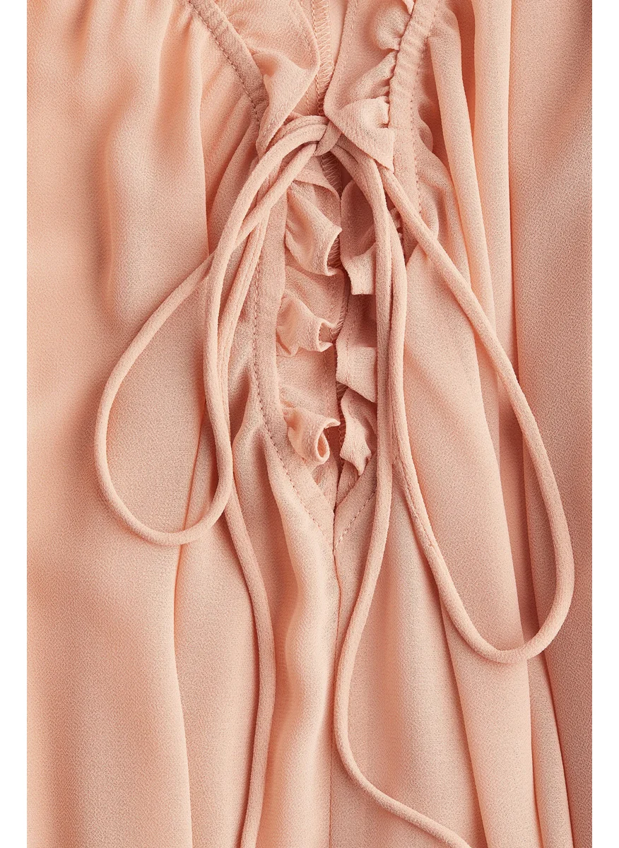 H&M Cold-Shoulder Chiffon Blouse