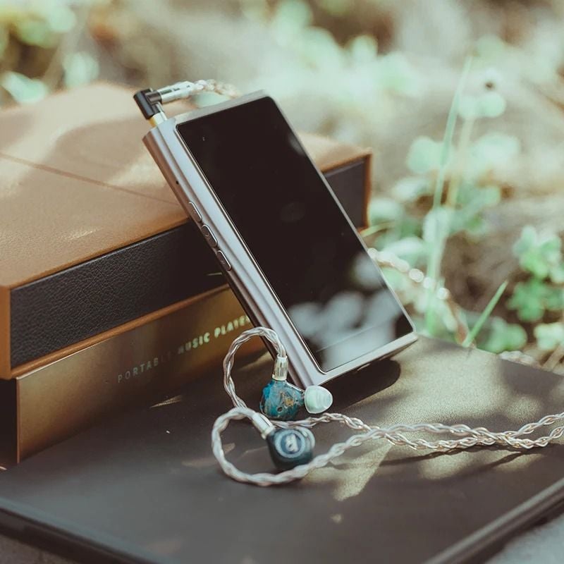 M7 Shanling M7 Portable Hi-Fi Audio Player, Android 10, High-Resolution Music Player, Gold - Image 4
