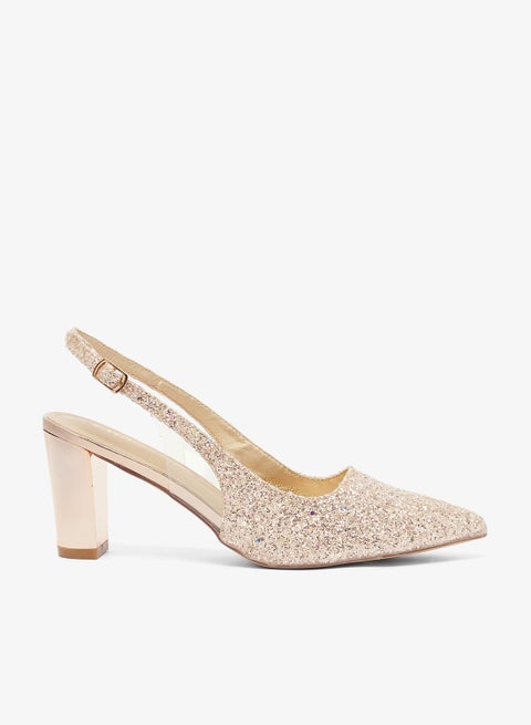 حذاء كلاسيكي بكعب خلفي مكشوف