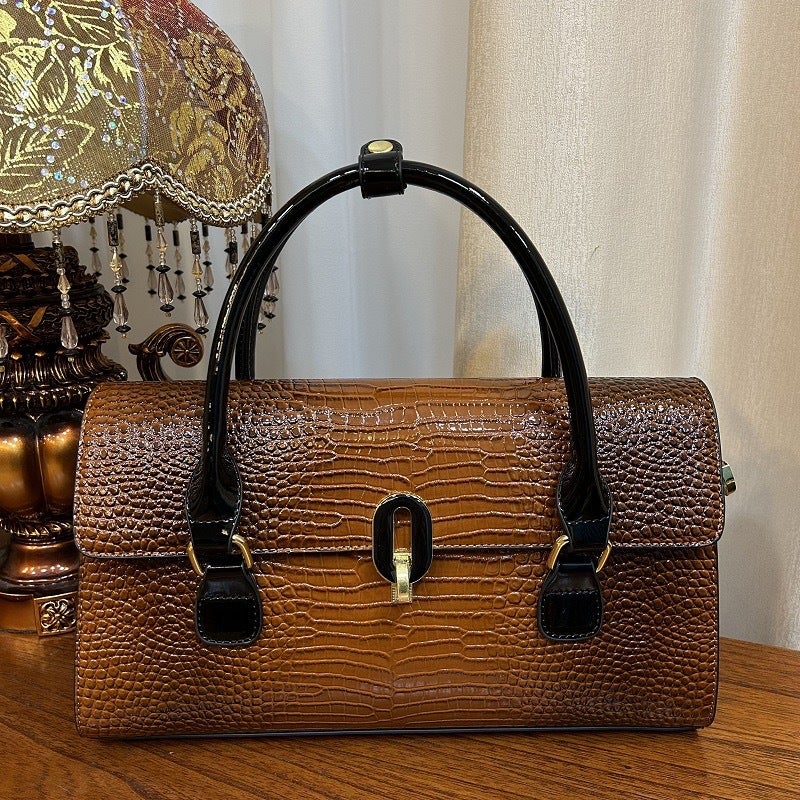 Style Atmospheric Bag Cover Crocodile Pattern Middle-Aged Mother'S Bag Fashionable Texted Personalized Women'S Bag Crossbody Handbag - Image 3