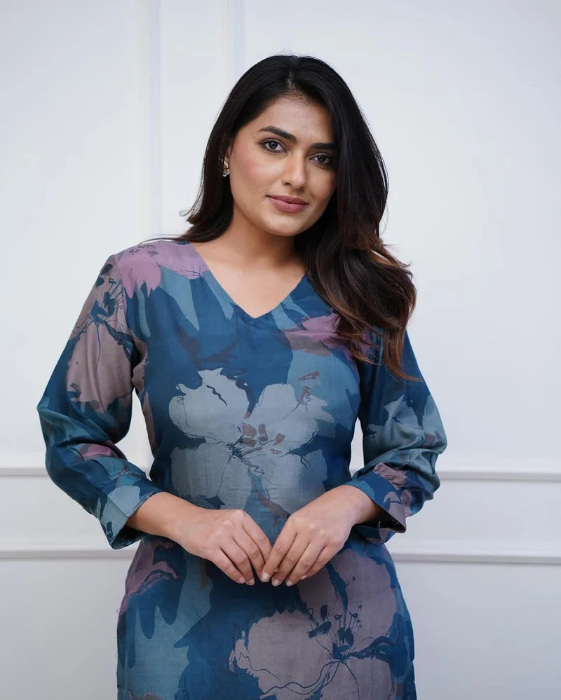 GoSriKi  GoSriKi Women's Rayon Blend Straight Printed Kurta with Pant (KITIMAT CEROSIN-GS_4XL_Blue_XXXX-Large) for Women | Best Price UAE